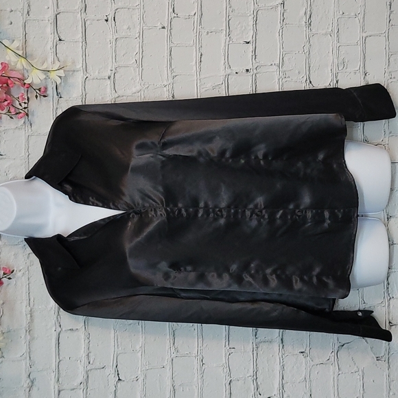 George Stretch Black button up blouse Gemstone buttons on cuffs - Picture 2 of 7